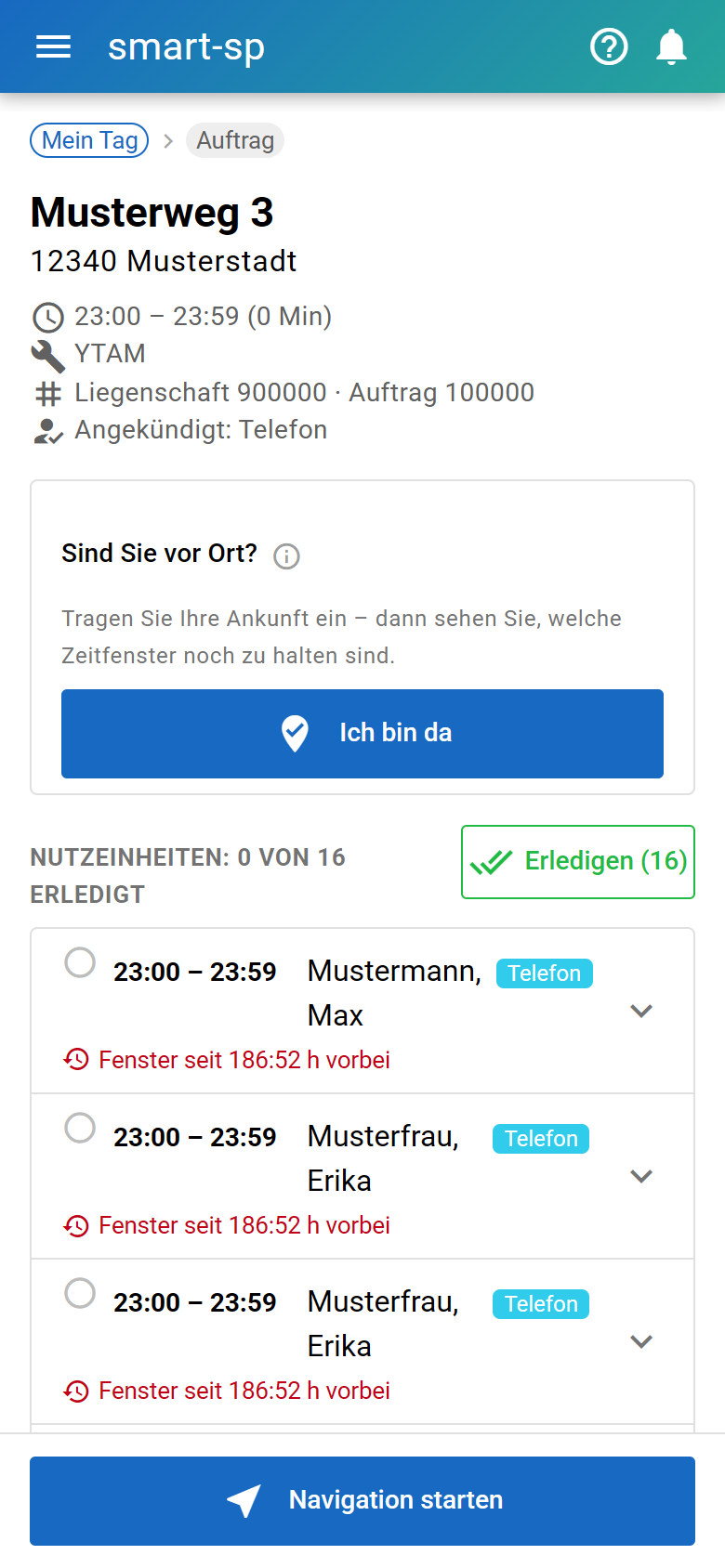 Ein Auftrag auf dem Handy mit Adresse, Knopf Ich bin da und der Liste der Nutzeinheiten